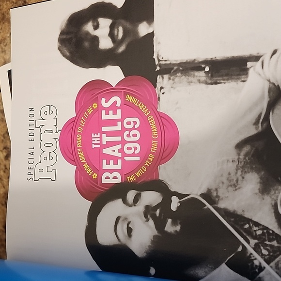 People magazine The Beatles special edition - Picture 3 of 3